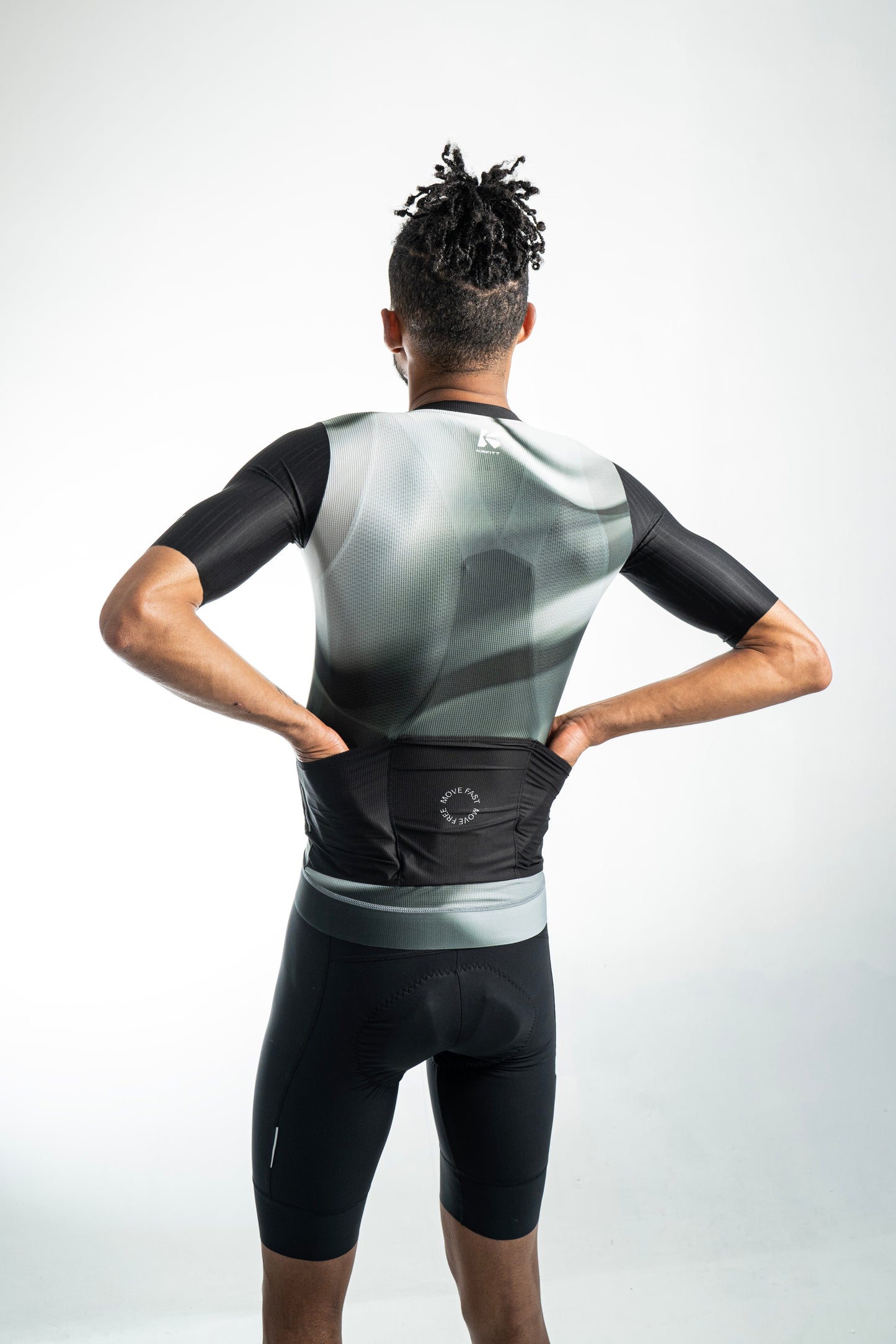 Jersey Flowtech Negro Hombre