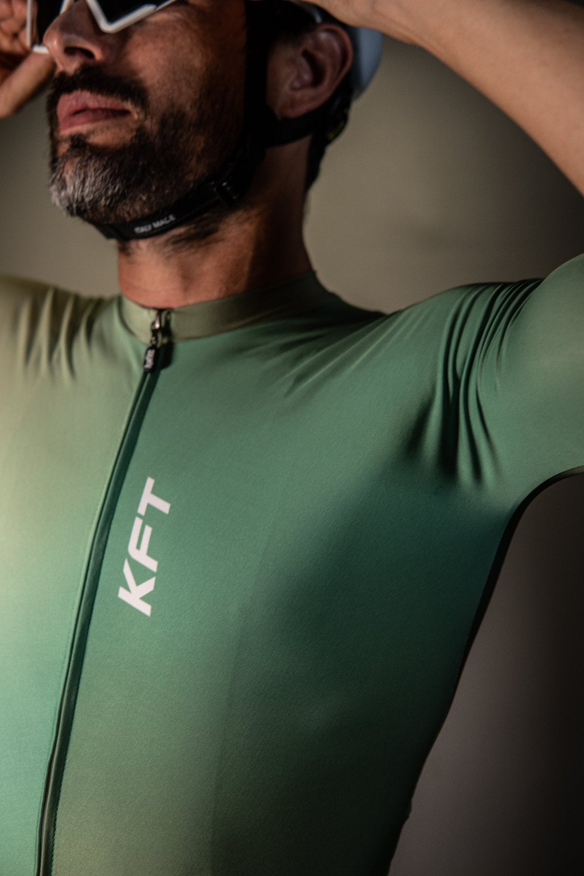 Jersey Basico Verde Slim MC Hombre