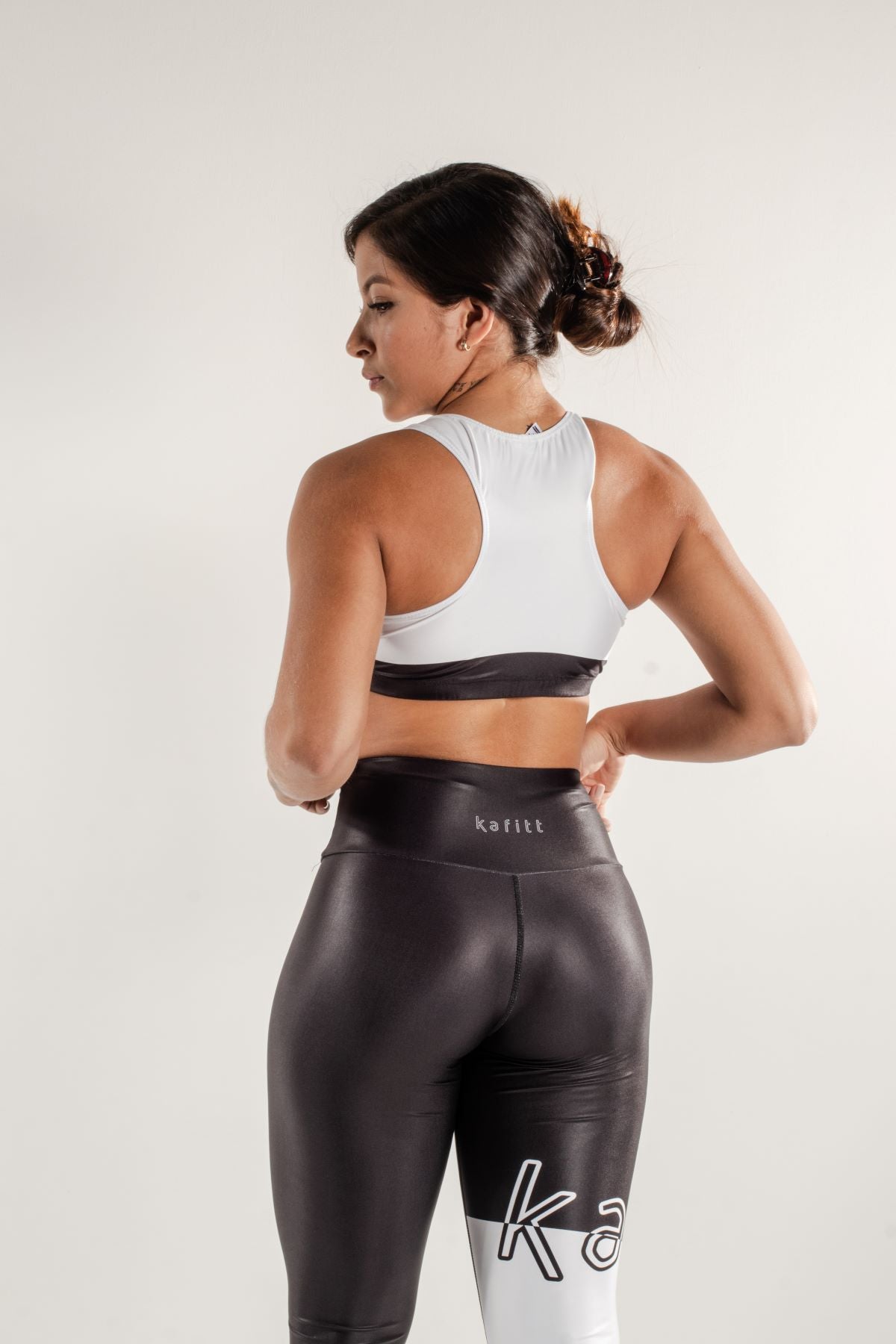 Conjunto Licra Larga + Top Fitness White