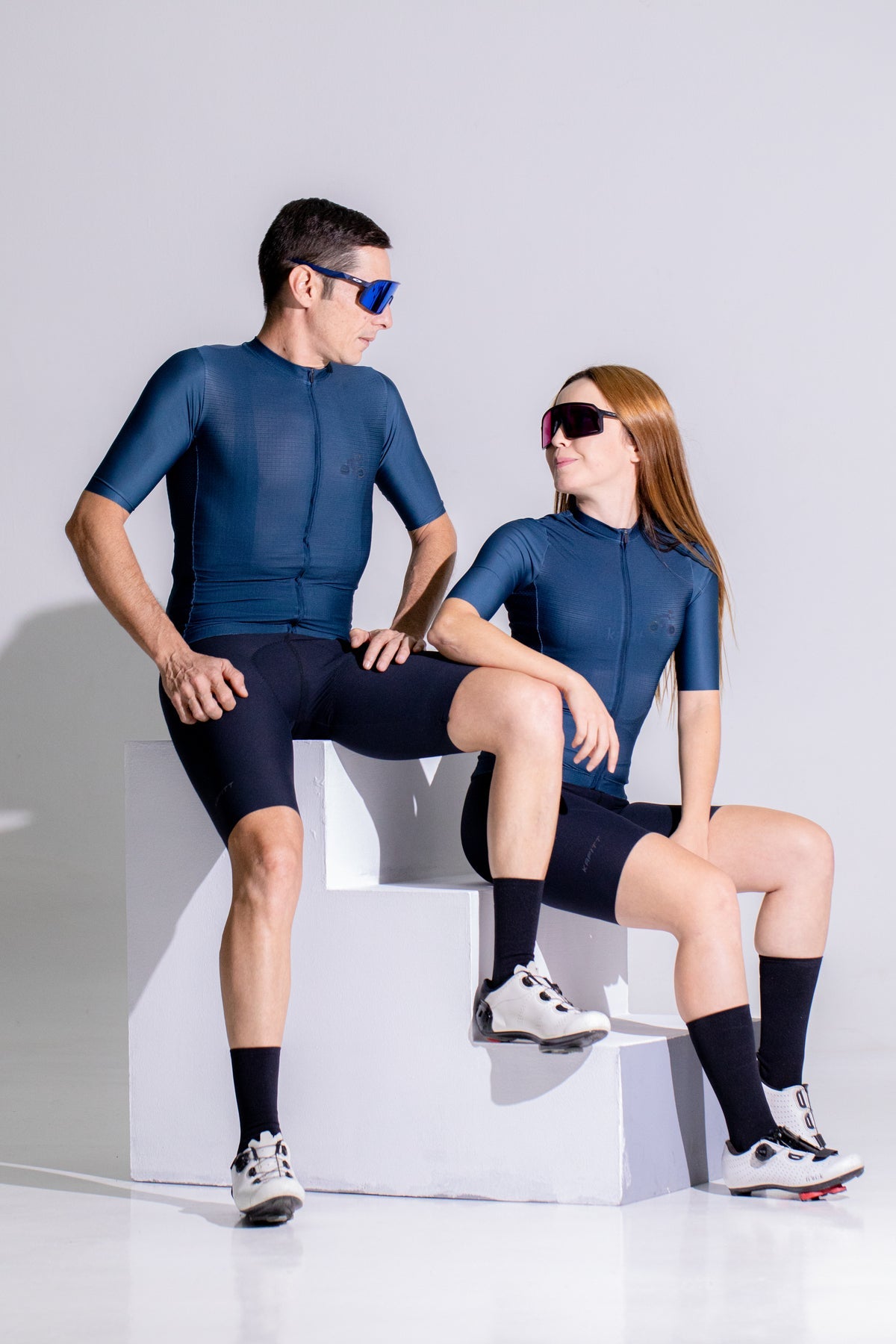 Jersey Basico Azul Petroleo Hombre MC