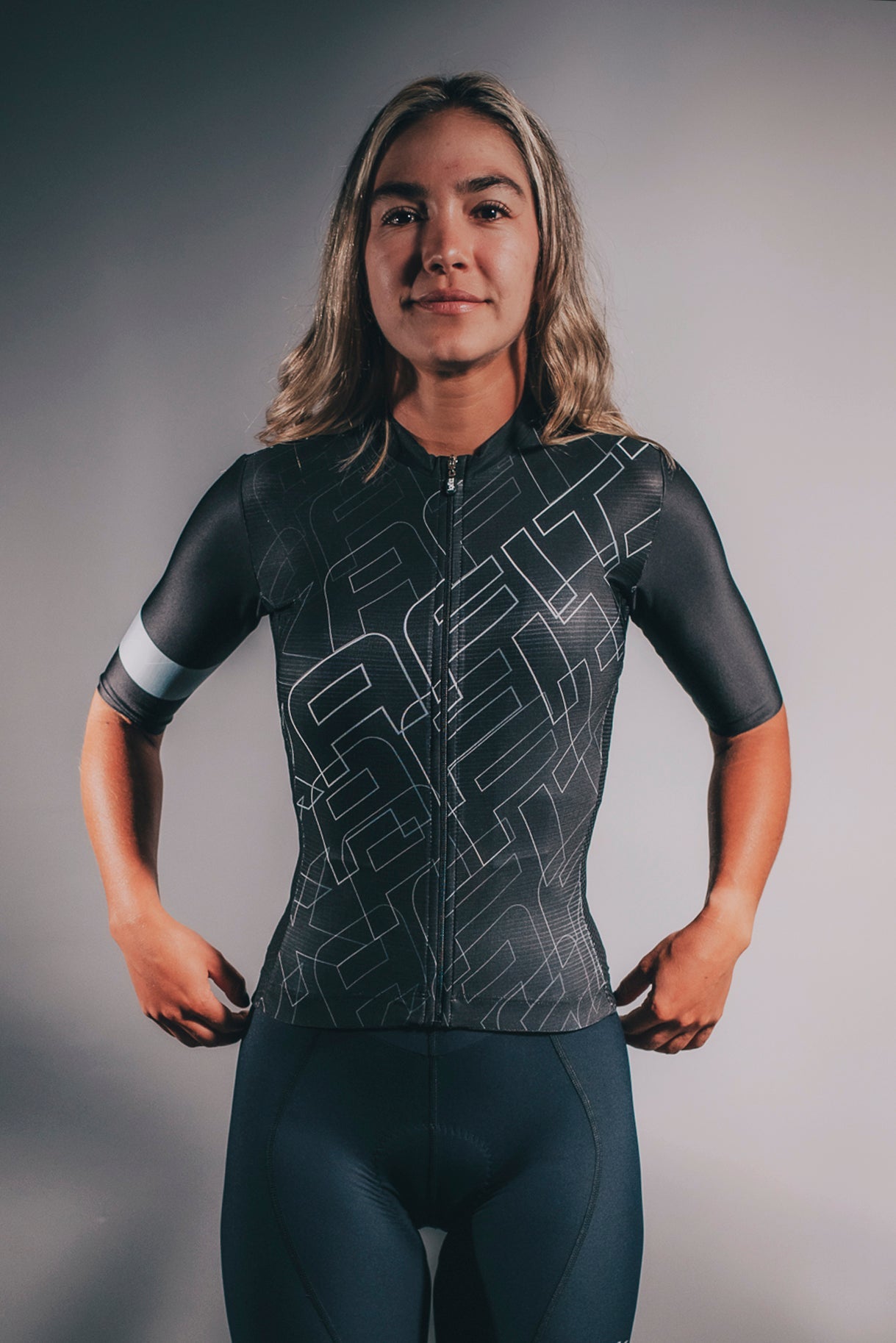 Jersey Basico Negro Morpho Mujer MC