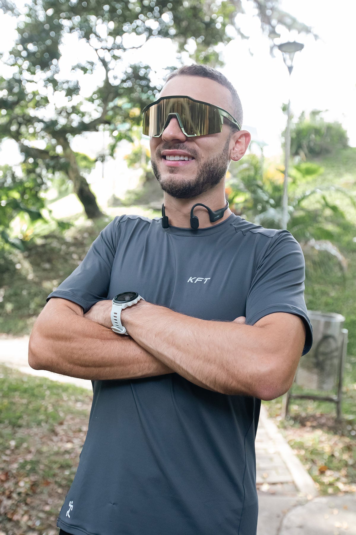 Camiseta Running MC Tela Fria Gris Hombre