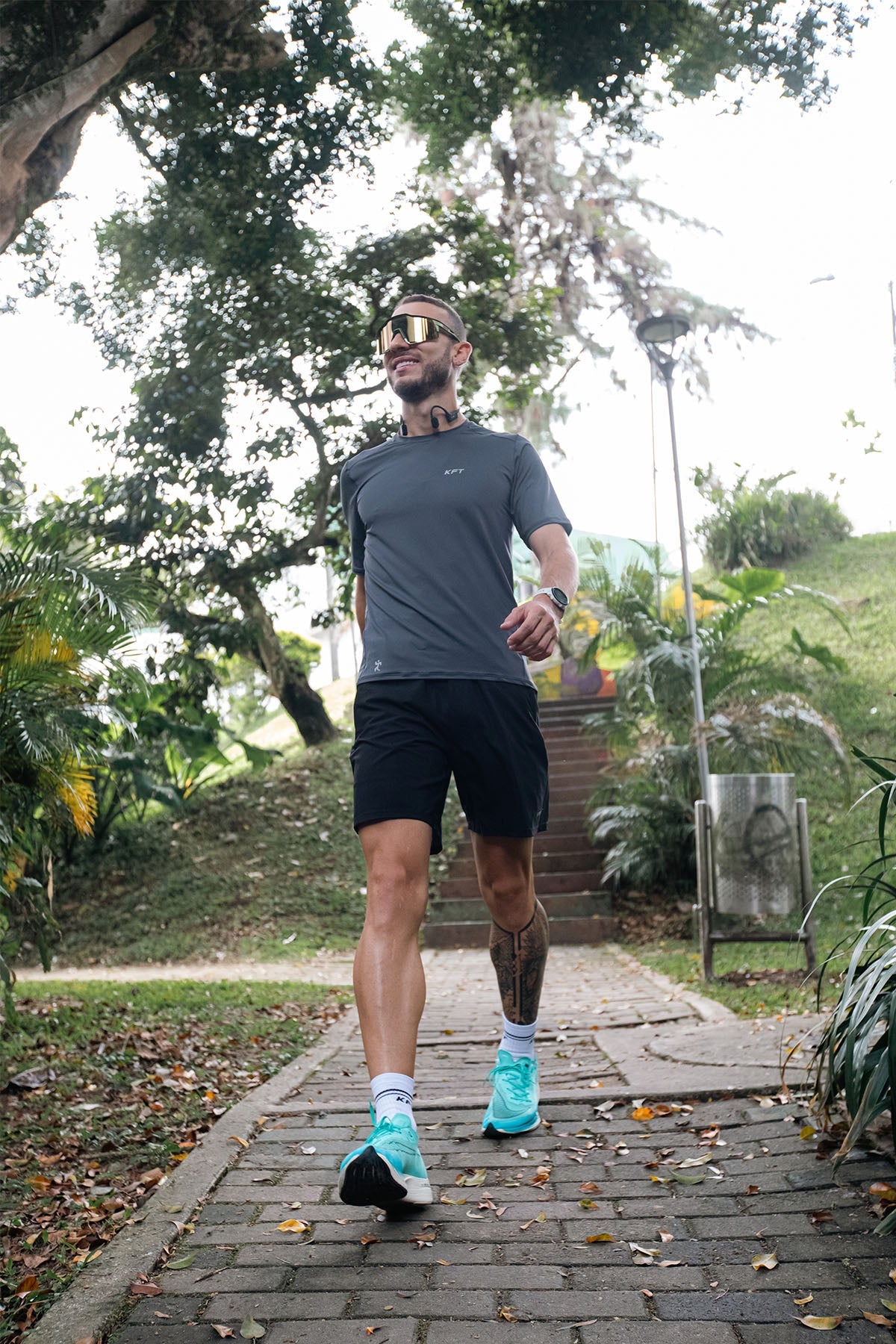 Pantaloneta Running con Licra Interna Negra Hombre