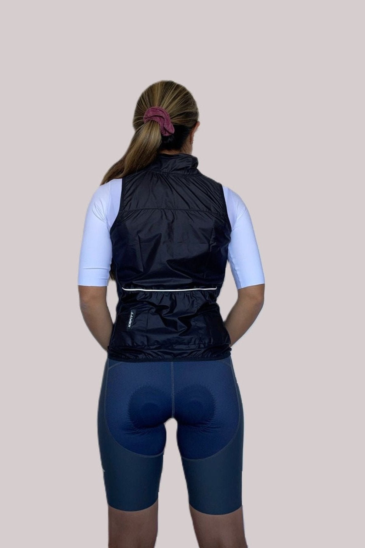 BLACK SEMIPERMEABLE VEST FOR WOMEN