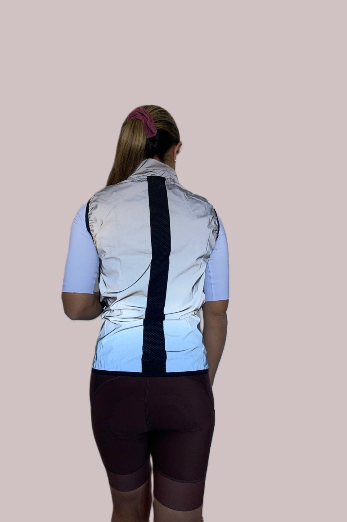 REFLECTIVE VEST