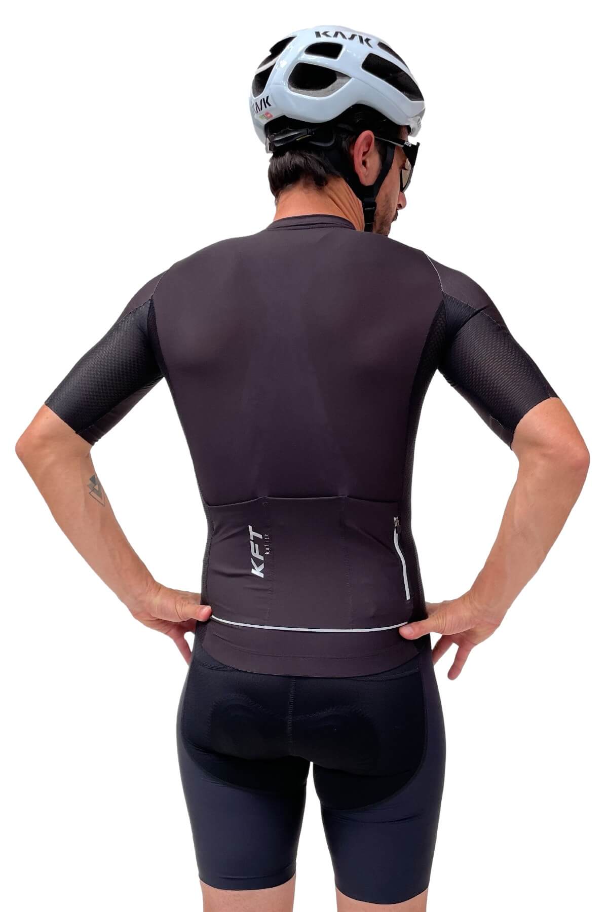 ELITE BLACK CYCLING JERSEY FOR MEN